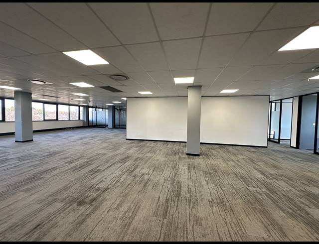 750M² OFFICE TO LET IN DORINGKLOOF